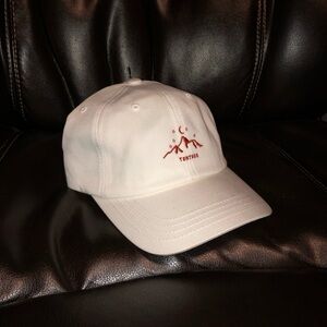 Tentree Adjustable Hat. NEW Never Worn. One Size Fits All. White Color.